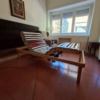 Letto da degenza elettrico in legno per anziani e