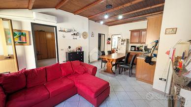 CASA INDIPENDENTE A NURACHI