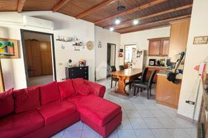 CASA INDIPENDENTE A NURACHI