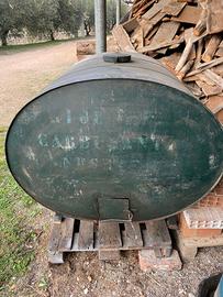 cisterna per gasolio da 630 litri con rubinetto