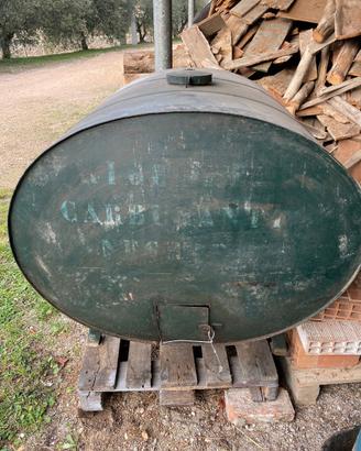 cisterna per gasolio da 630 litri con rubinetto