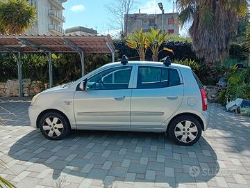 Auto Kia Picanto