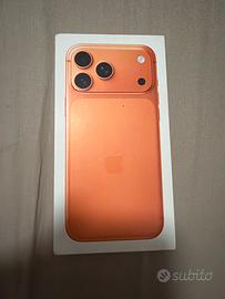 Iphone 17 pro max arancione