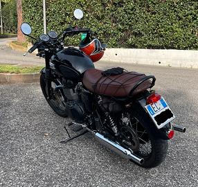 Triumph Bonneville T100 Black