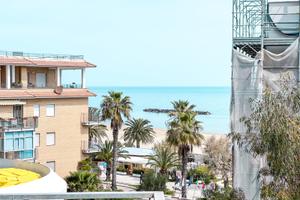 A811 - Stupendo appartamento vista mare