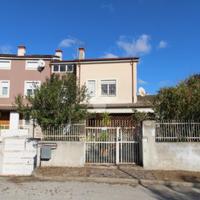 VILLA A SCHIERA A BELLANTE