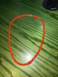 Collana in corallo e oro