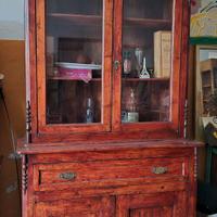 Credenza vetrina