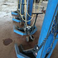 ponte sollevatore a colonne mobili per autocarro