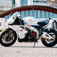 Aprilia Rsv4 R