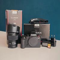 Lumix S5 II + obiettivo Lumix S 35mm f1.8 + SD