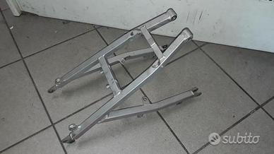 HM SM '14: forcellone radiatore pinza pompa pedale