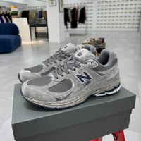 New Balance NB 2002R42