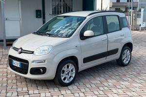 Fiat Panda 0.9 TwinAir Turbo Natural Power Lounge