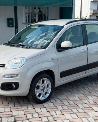 Fiat Panda 0.9 TwinAir Turbo Natural Power Lounge