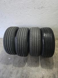 Gomme  Michelin  PRimacy 4 