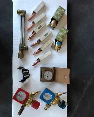 Materiale per ossitaglio