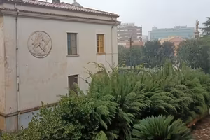 LATINA STANZE A STUDENTI/STUDENTESSE