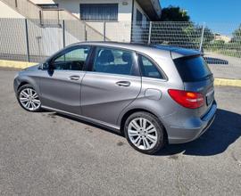 Mercedes Benz B 180 cdi be executive