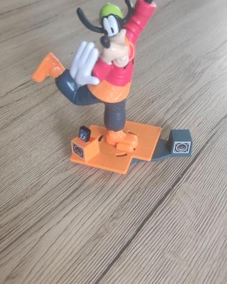 Pippo sorpresa uovo Pasqua Kinder 2026