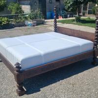 Letto a Baldacchino In Stile Lombardo  Del 700