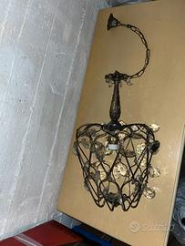 Lampadario vintage a gabbia con gocce pendenti in