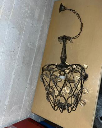 Lampadario vintage a gabbia con gocce pendenti in
