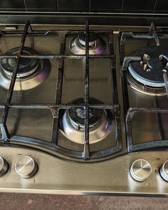 Fornello gas Hotpoint Ariston 