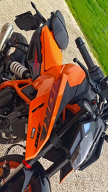 Ktm duke 390