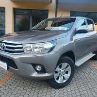 Toyota Hilux 2.4 D-4D 4WD 4 porte Double Cab Execu