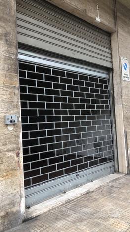 Garage/ posto auto/ stazione