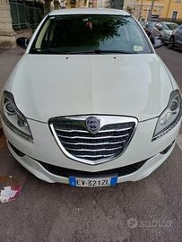 Lancia delta eco-chic 1.4 GPL
