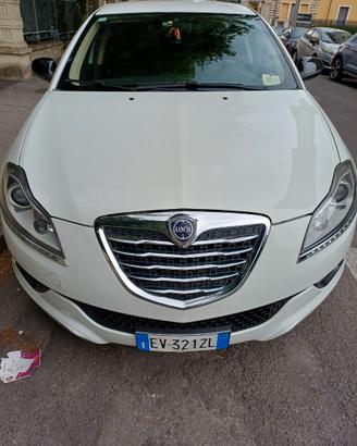 Lancia delta eco-chic 1.4 GPL