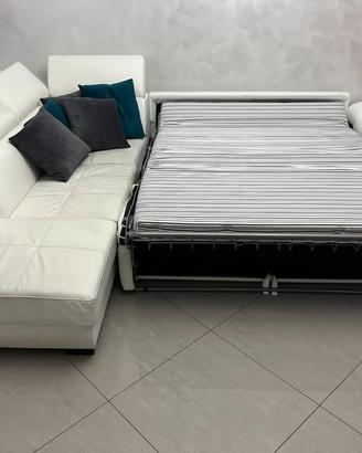 Divano Letto in Ecopelle Bianco - Letto estraibile