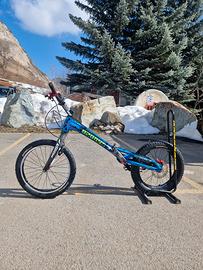 bici da trial ozonys curve 20" v8