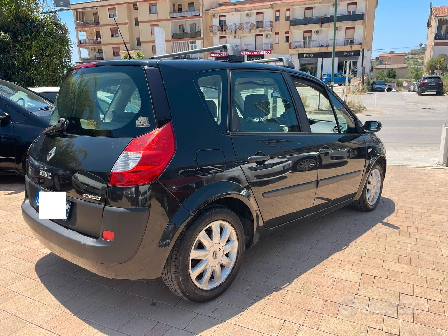 Renault Scenic 2008 photo 2