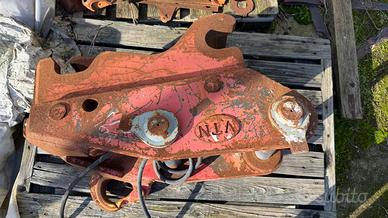 Sgancio rapido idraulico per escavatore