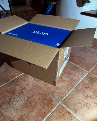 LOGITECH G923 Ps, Xbox PC. NUOVO!!