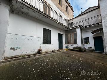 Casa indipendente centro storico Orani