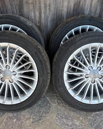 Penumatici con cerchi da 17 Audi 245/45 A4