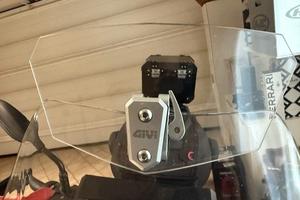 Spoiler Universale GIVI S180T SHIELD Trasparente