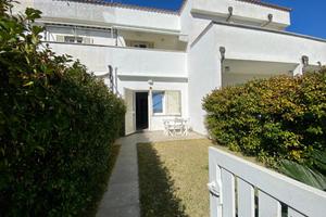 VILLA A SCHIERA A ANZIO