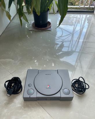 PlayStation uno completa, funzionante