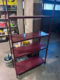 Scaffale magazzino