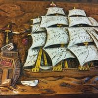 Antico Forziere inciso a mano con basso rilievo