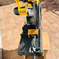 Sega circolare DE WALT DW 872