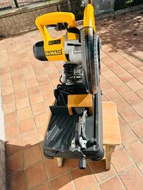 Sega circolare DE WALT DW 872