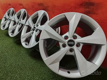 Cerchi Audi A3 8Y S3 Originali 8Jx18 ET46 5x112