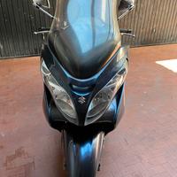 Burgman 400 k8 con 50 Mila km