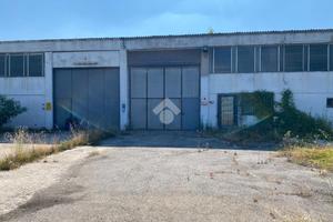 MULTILOCALE A PORTO MANTOVANO